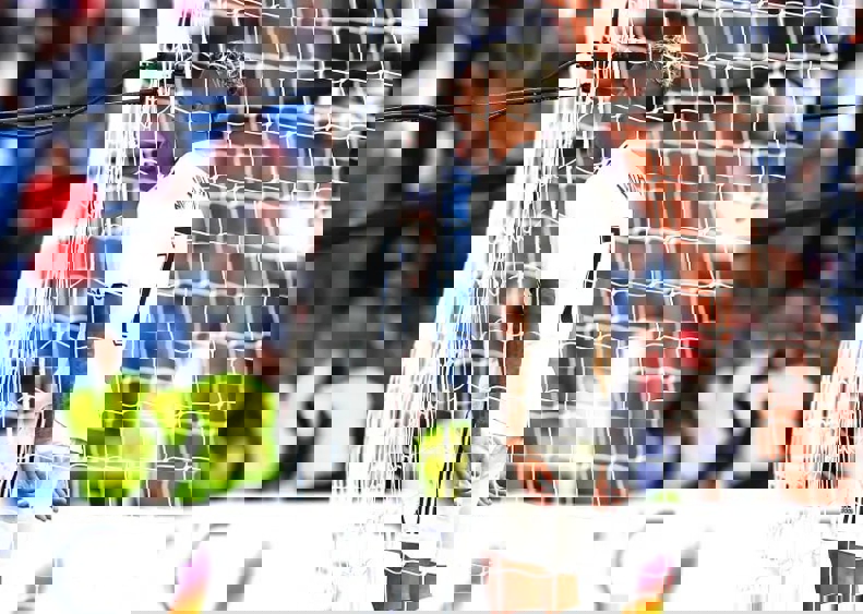 2192281