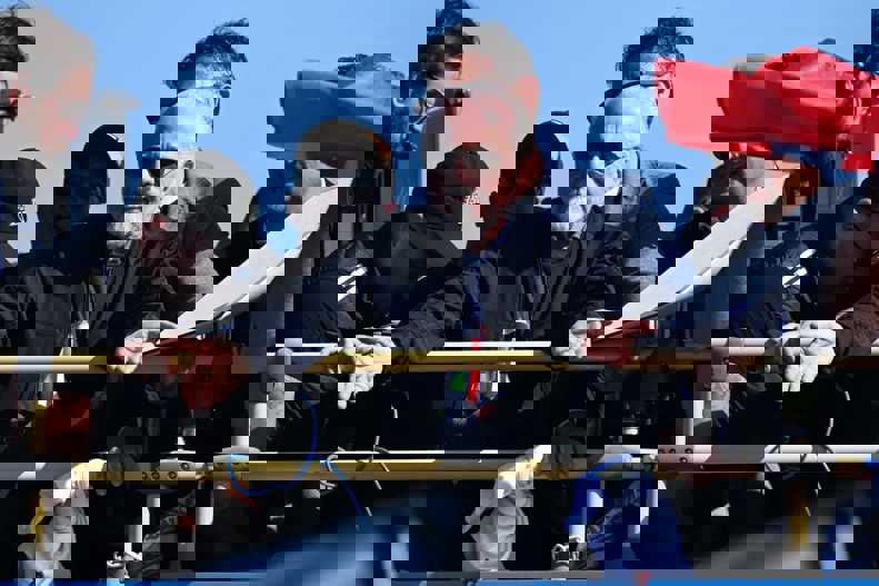 2192297
