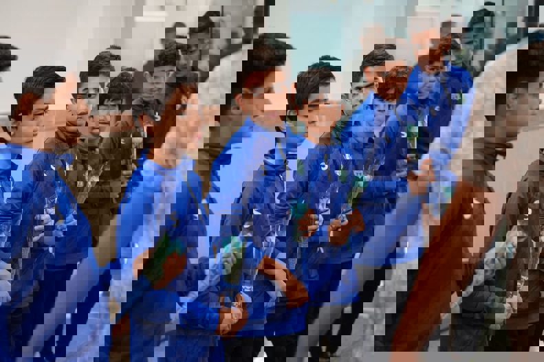 2192369