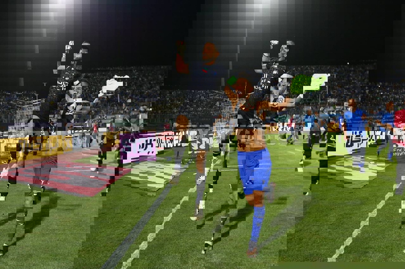 2192892