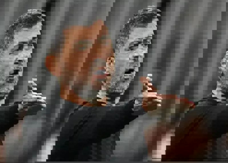 2192943