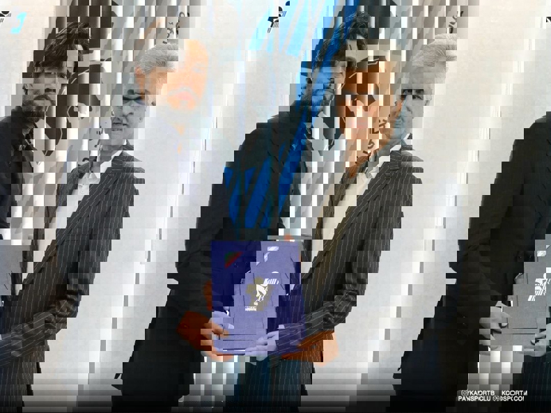 2192607