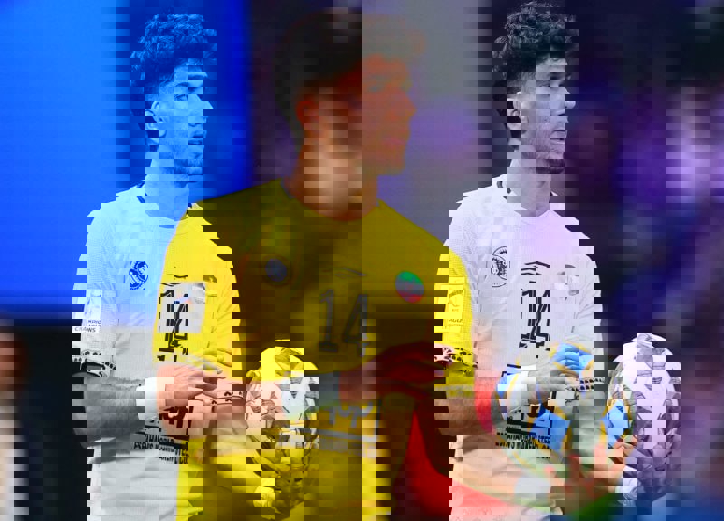 2192625