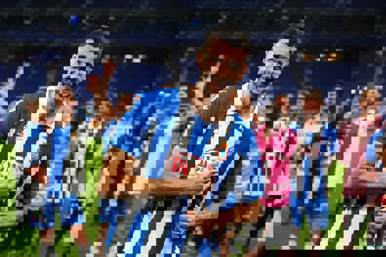 2192737