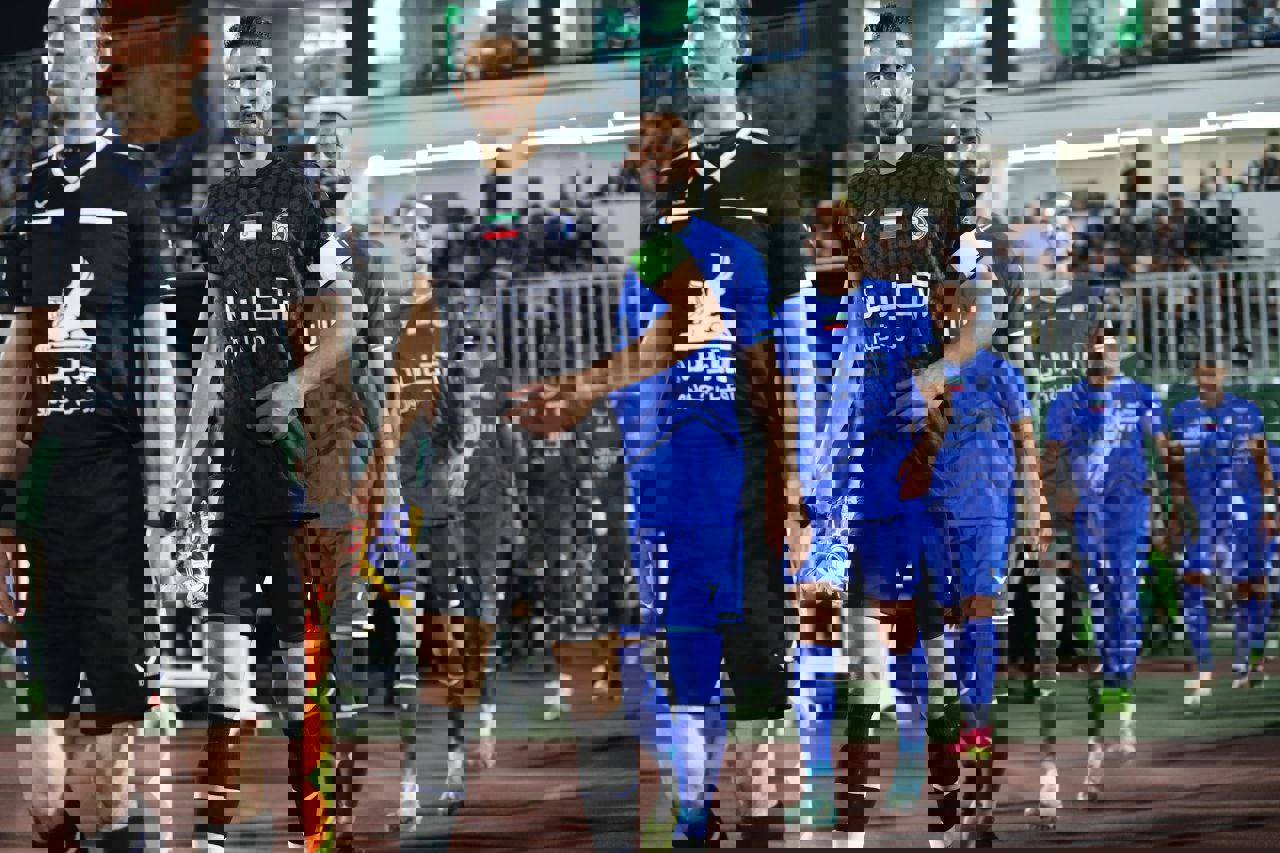 2192823