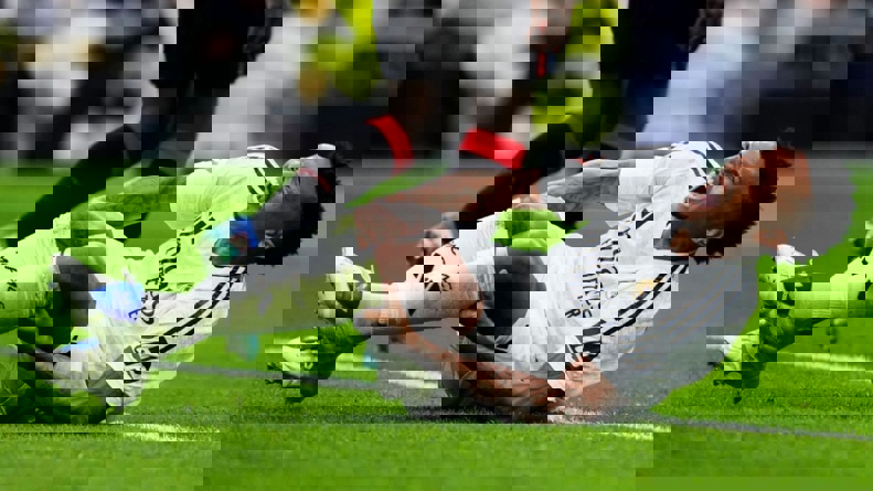 2192773