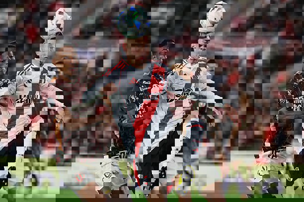 2192838