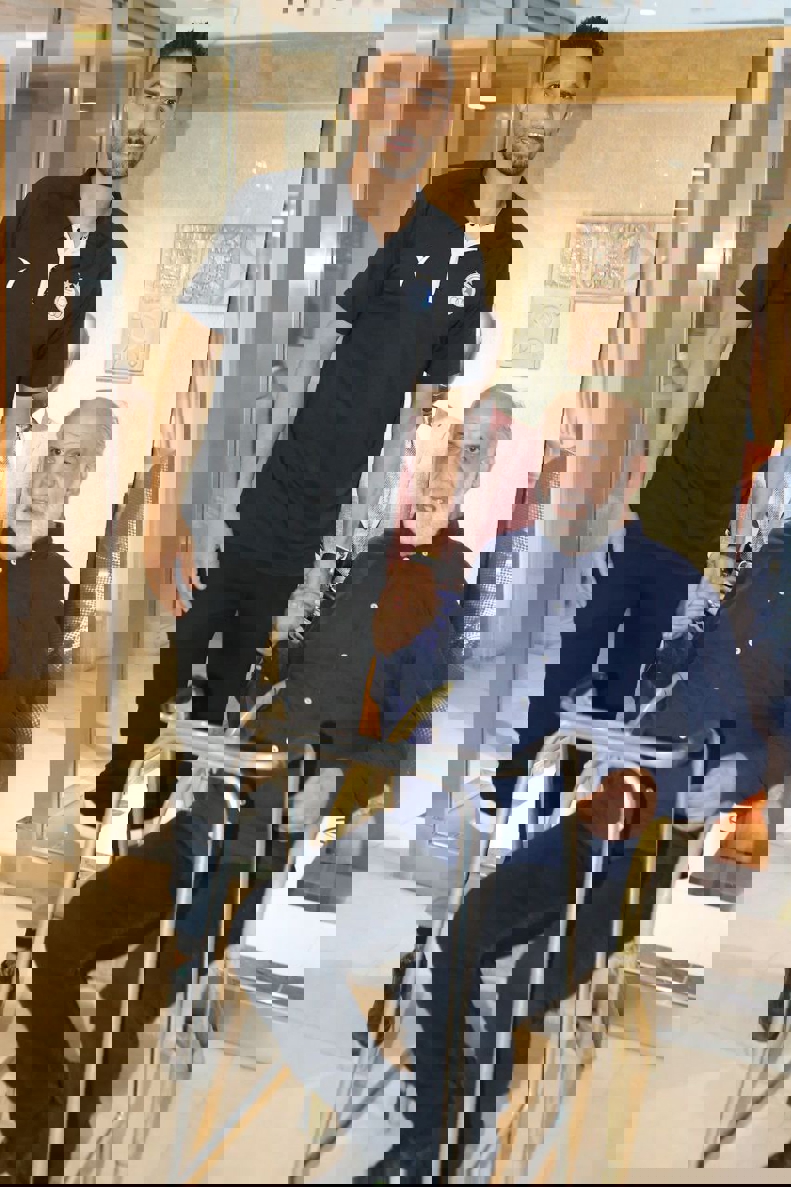 2192769