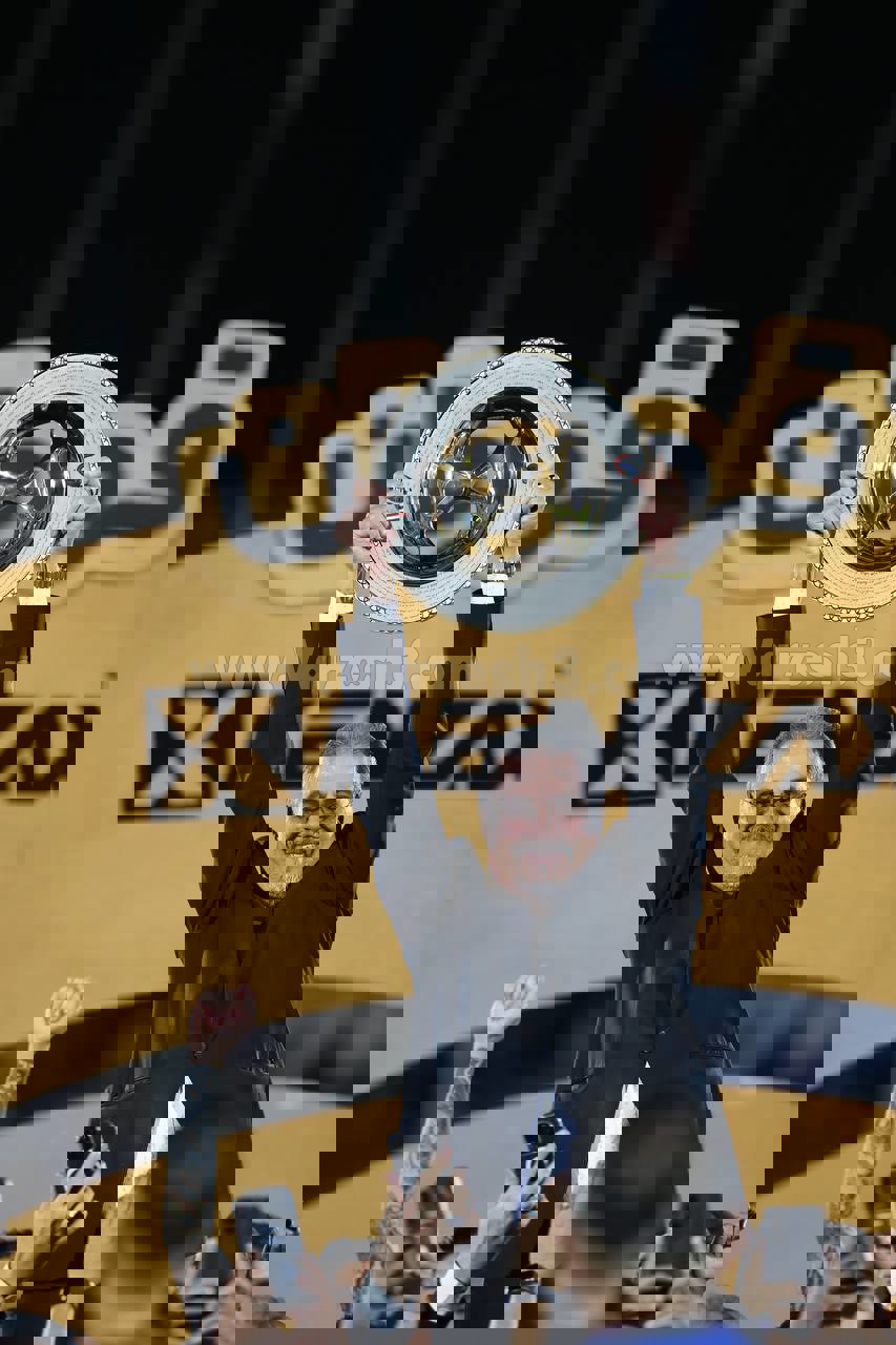 2192985