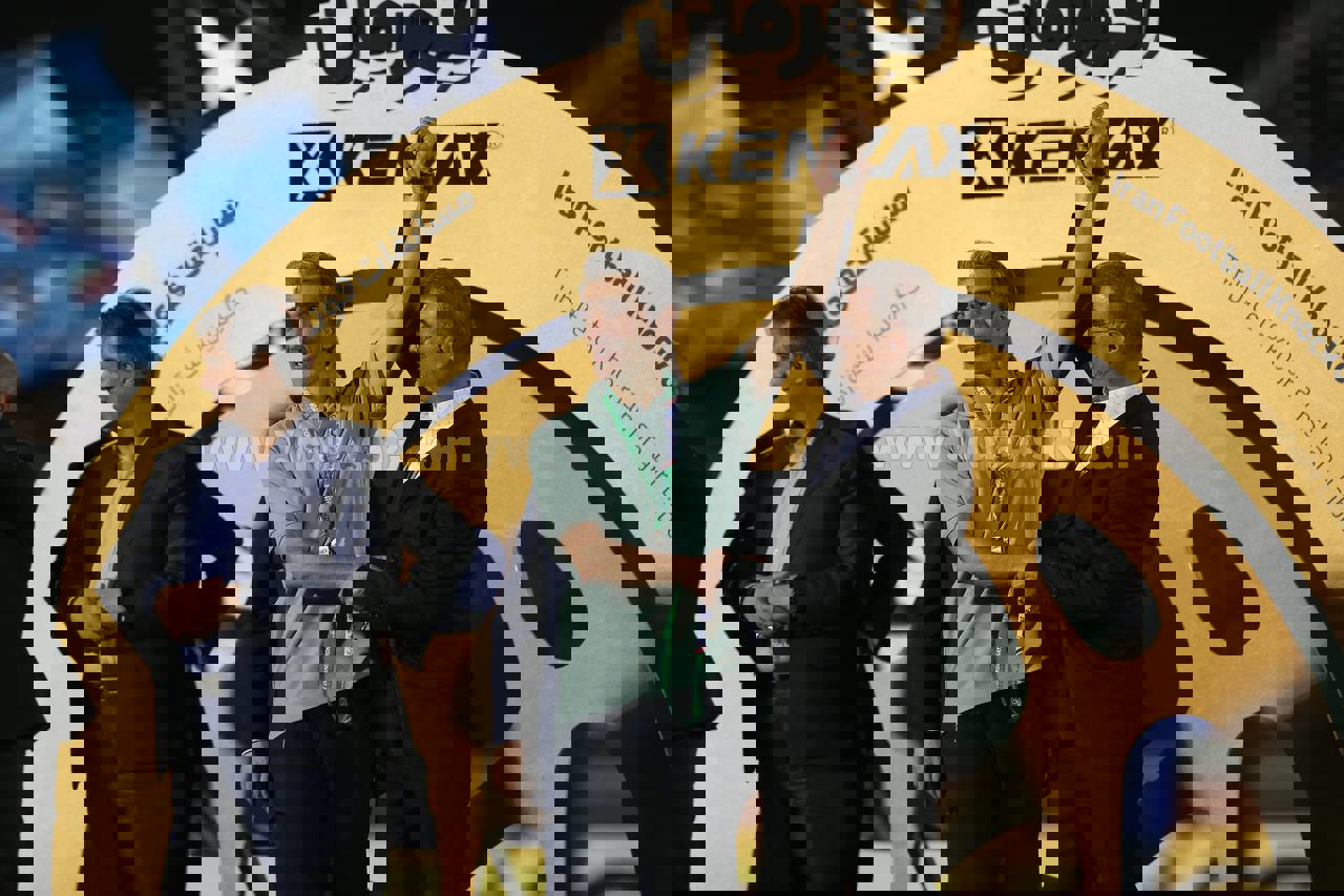 2192983