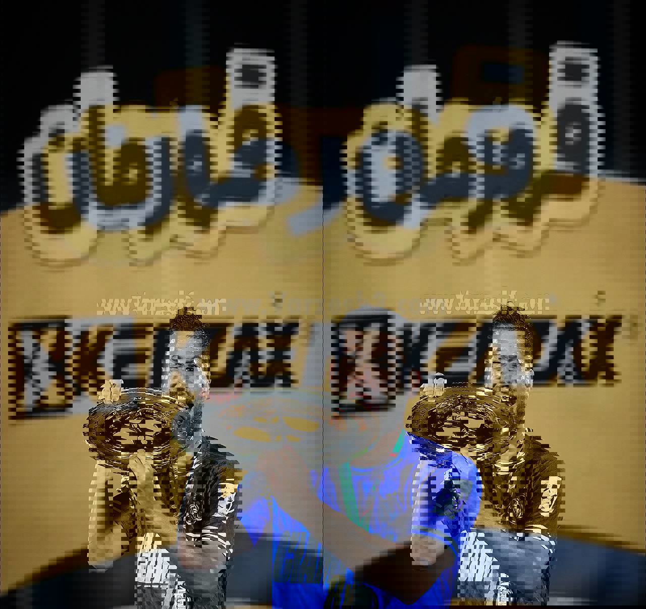 2193018