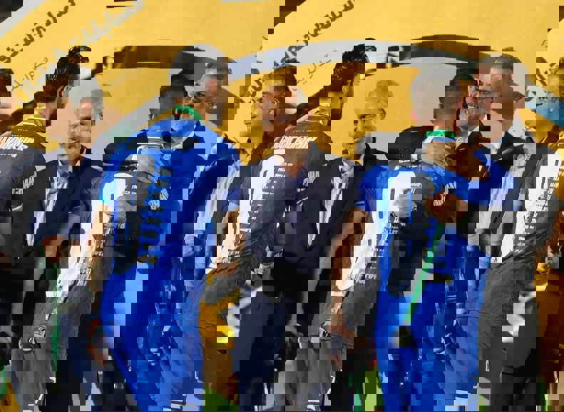 2193019
