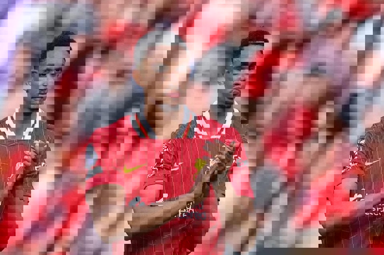 2193027