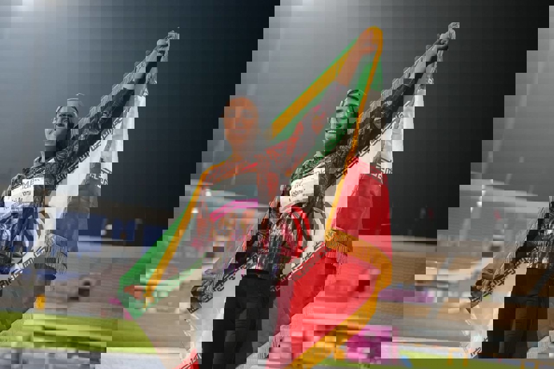2193128