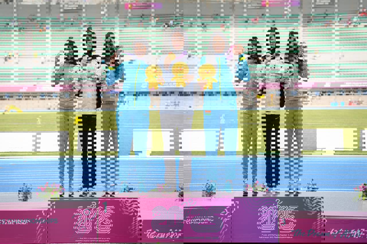 2193126
