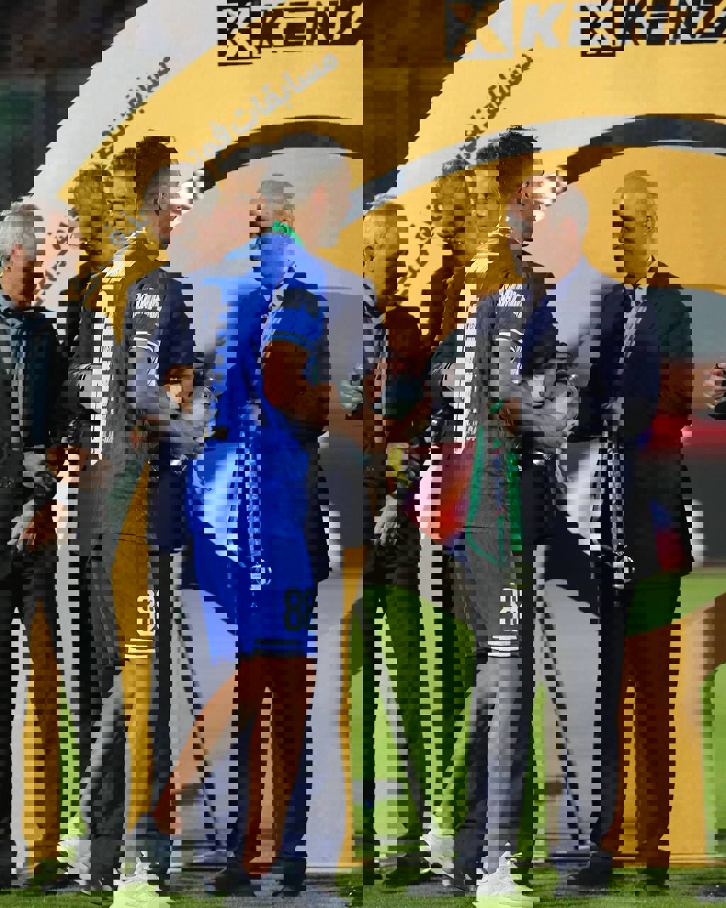 2193094
