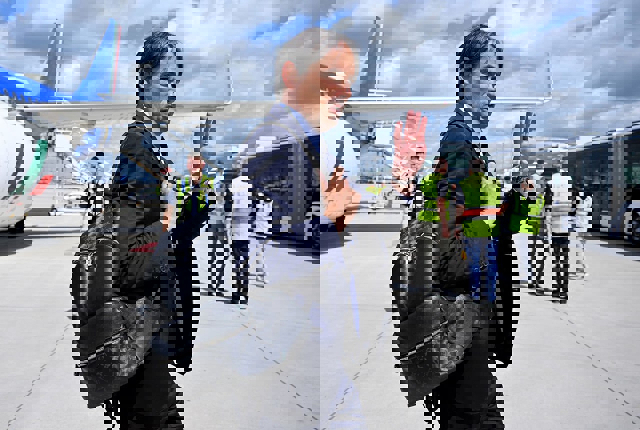 2193184