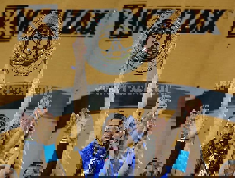 2193221