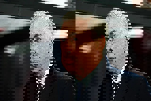 2193098