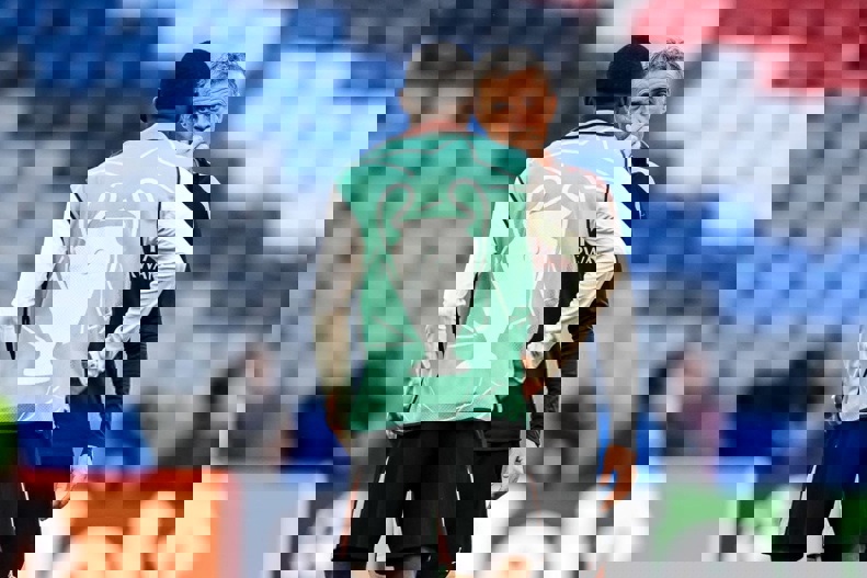 2193377