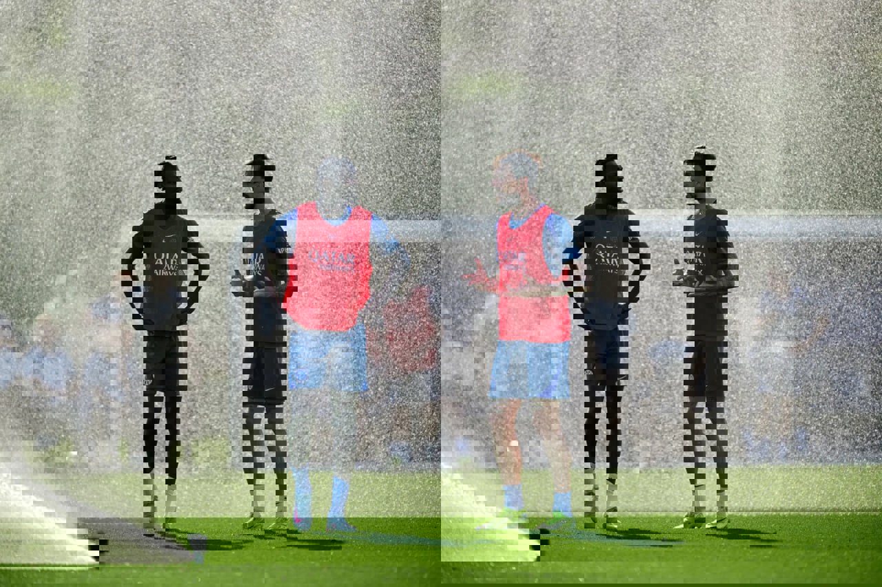 2193298
