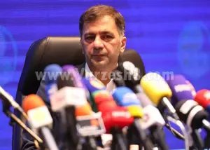انتقاد تند حجت کریمی به تصمیم برگزاری لیگ