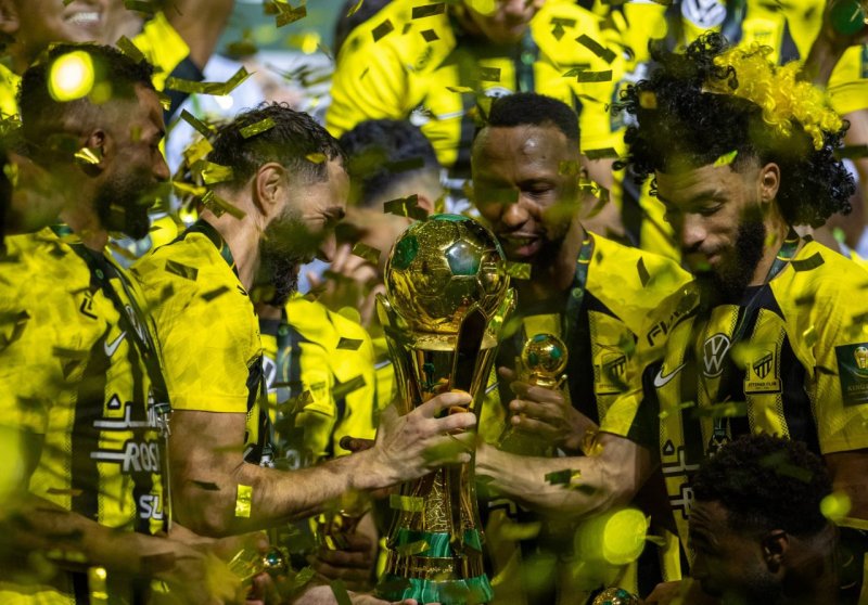 جایزه ۲۸۵ میلیاردی در انتظار بازیکنان الاتحاد