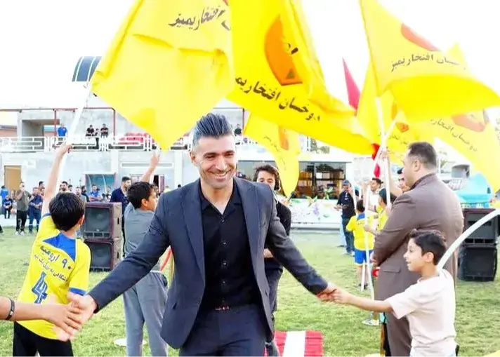 سرمربی تیم صعود کرده جدا شد