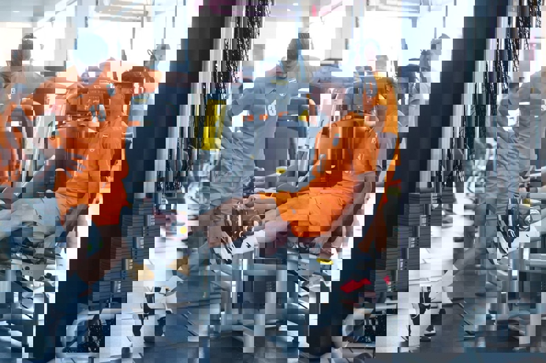 2193565