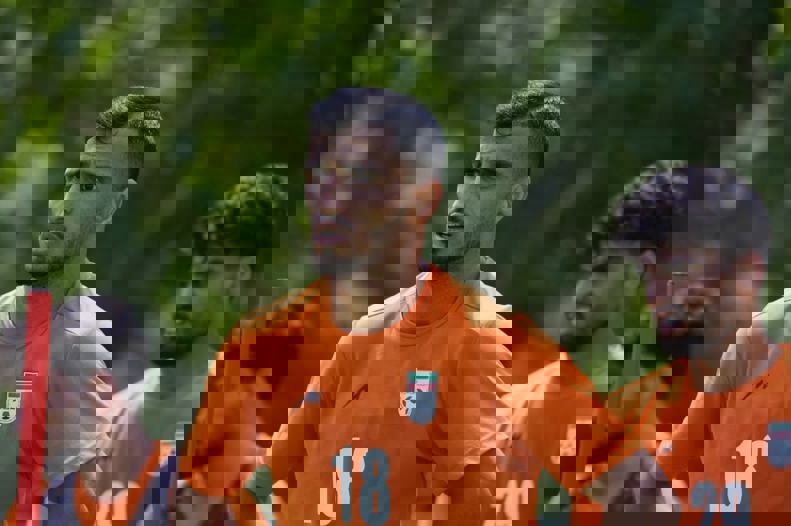 2193585