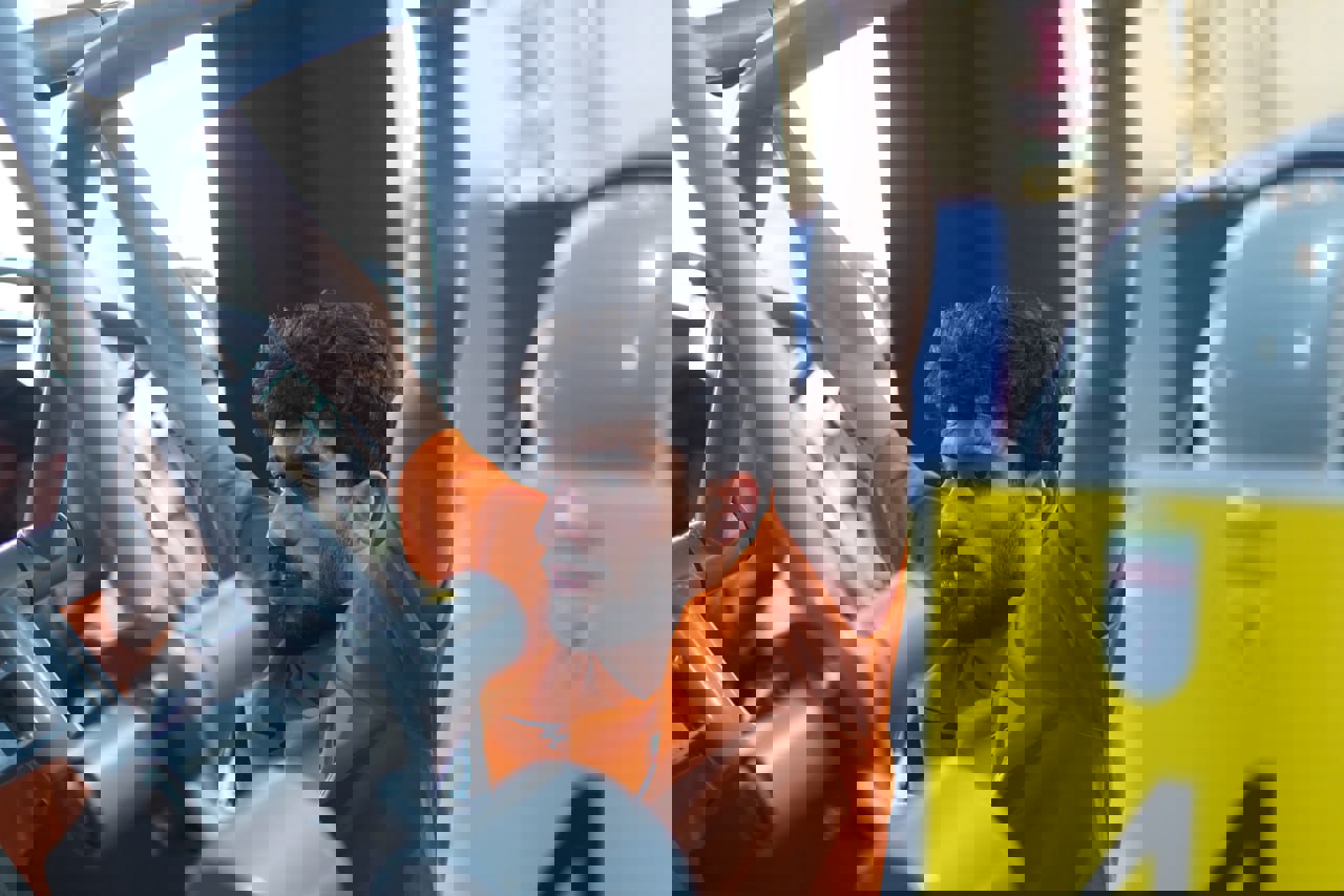 2193558