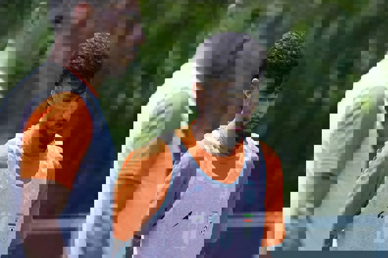 2193582
