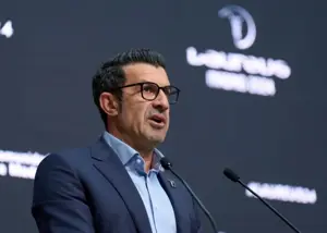هشدار فیگو به پی‌اس‌جی: اینتر را دست کم نگیرید