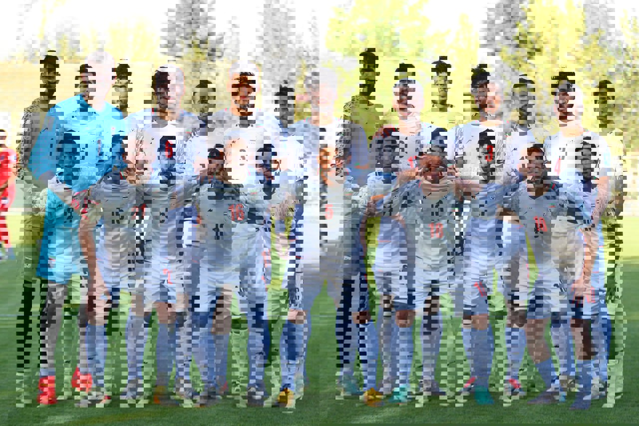 2193696