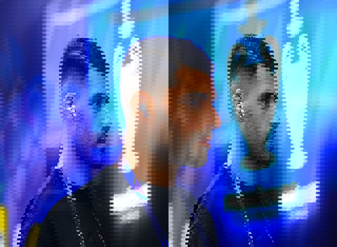 2193875