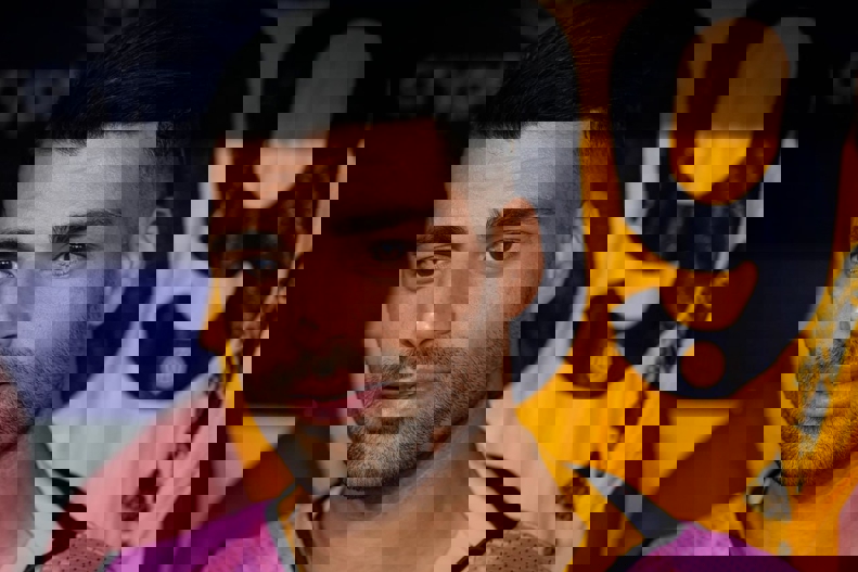 2193877