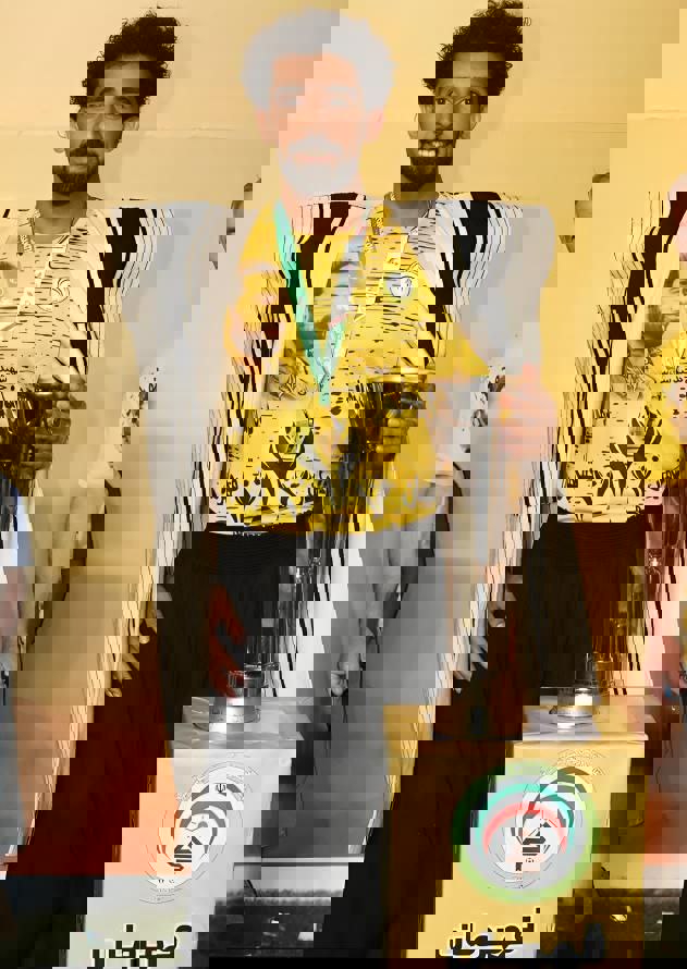 2193904