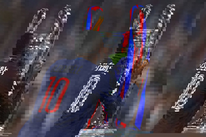2193937