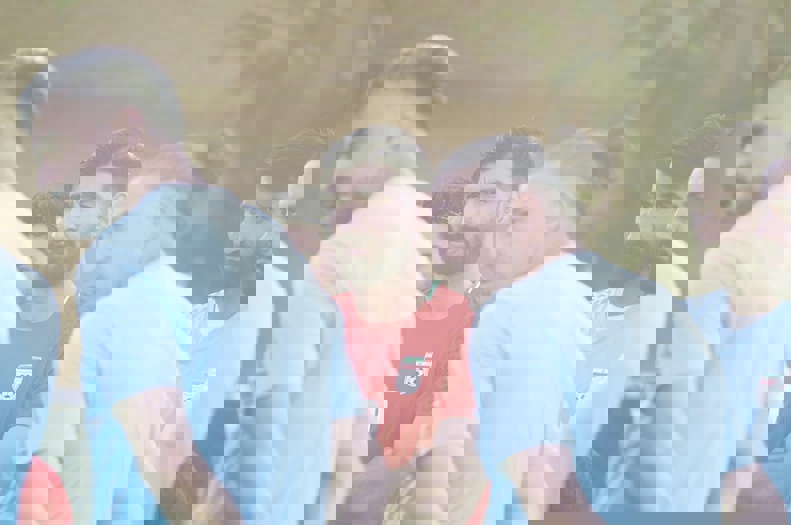 2194040