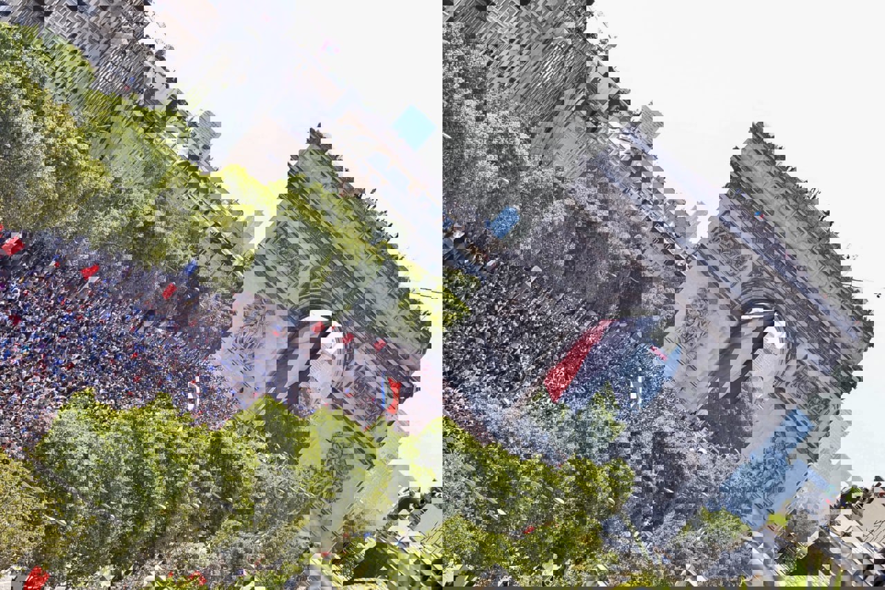 2194246