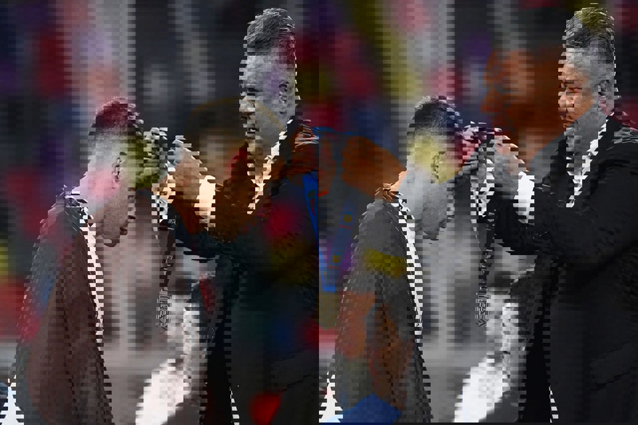 2194485