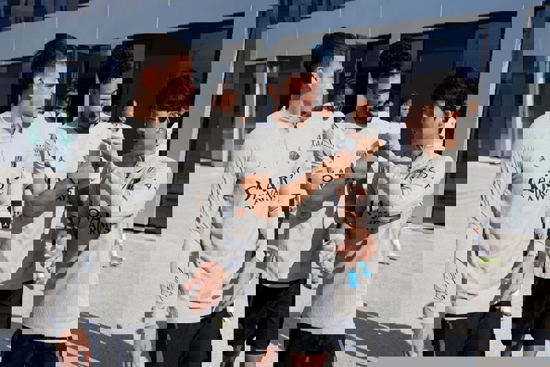 2194490