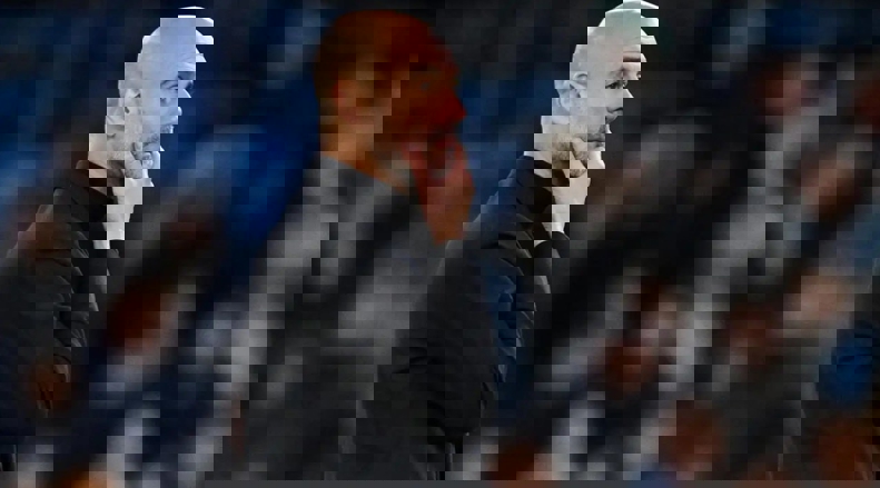 2194560