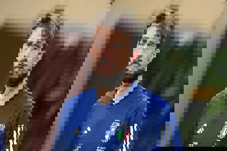 2194737