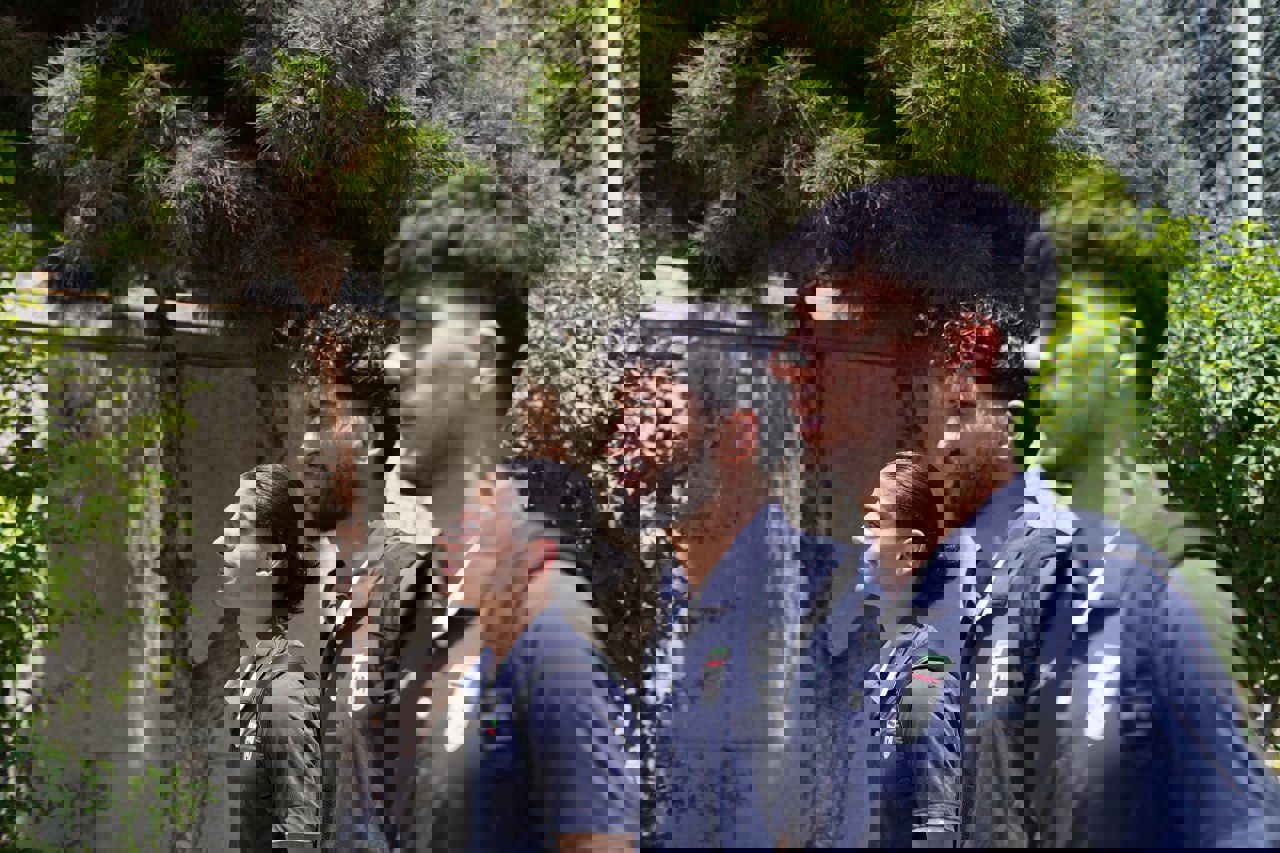 2194839