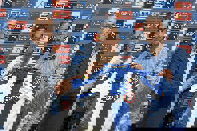 2194790