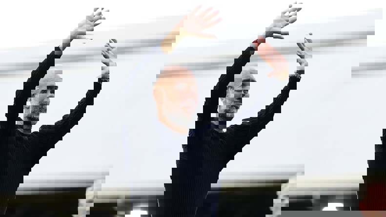 2194973