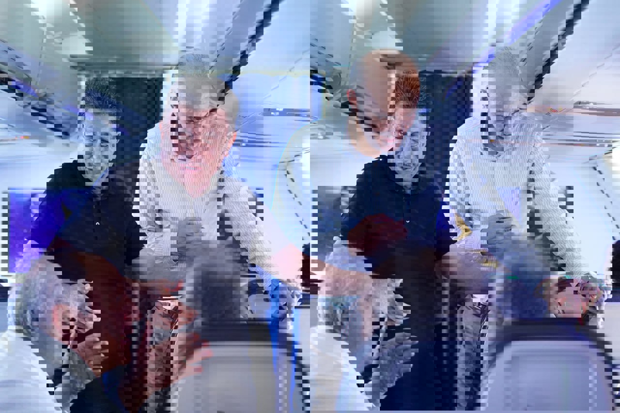 2195239