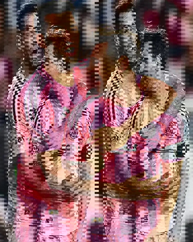 2195296