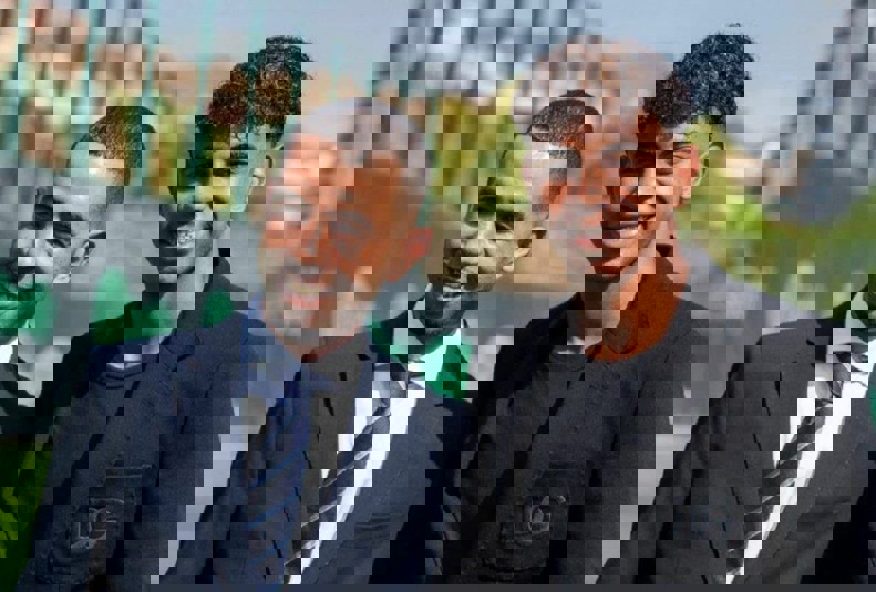 2195278